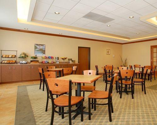Quality Inn & Suites Rockport-Owensboro North Gold Award Winner Restaurant photo