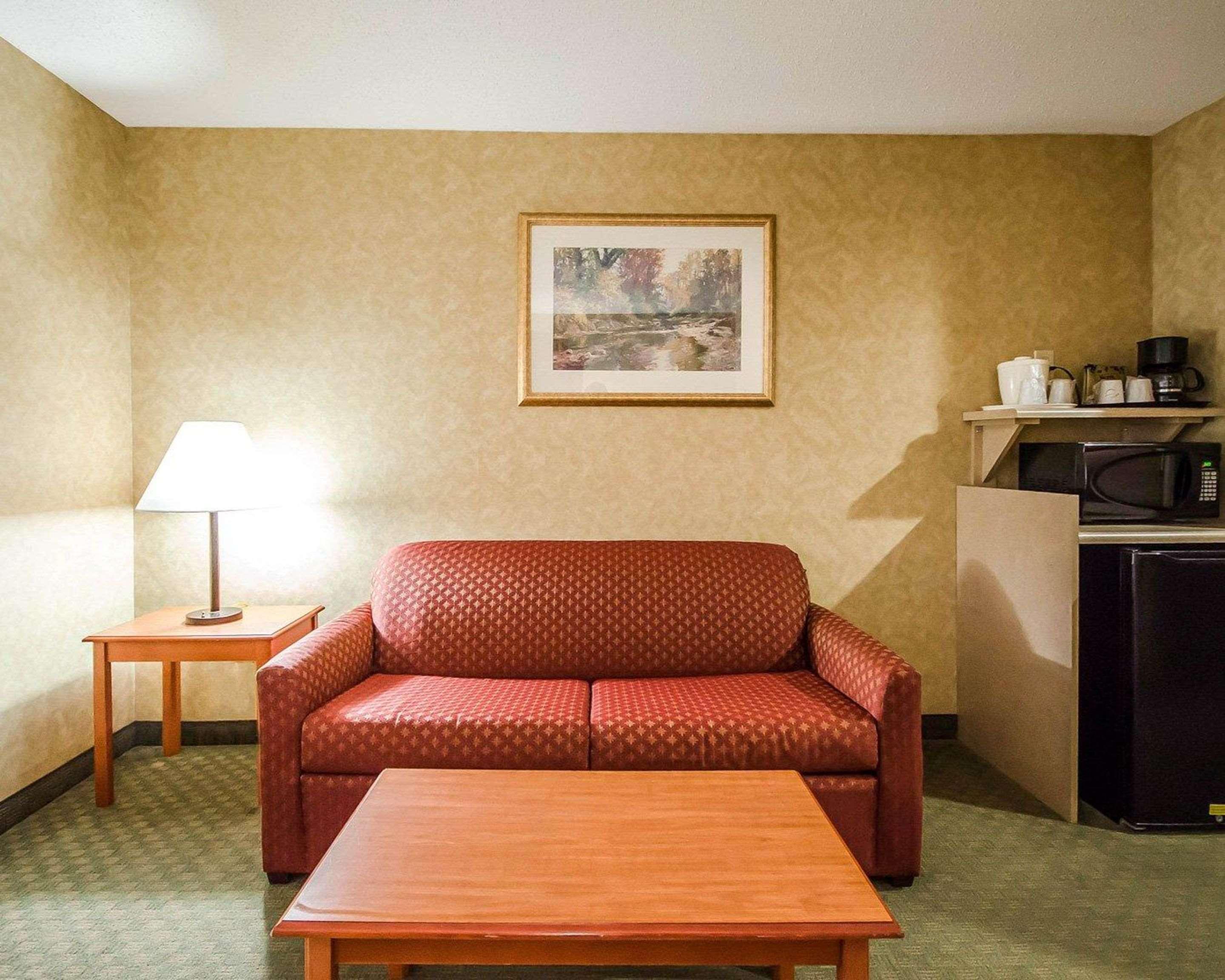 Quality Inn & Suites Rockport-Owensboro North Gold Award Winner Exterior photo