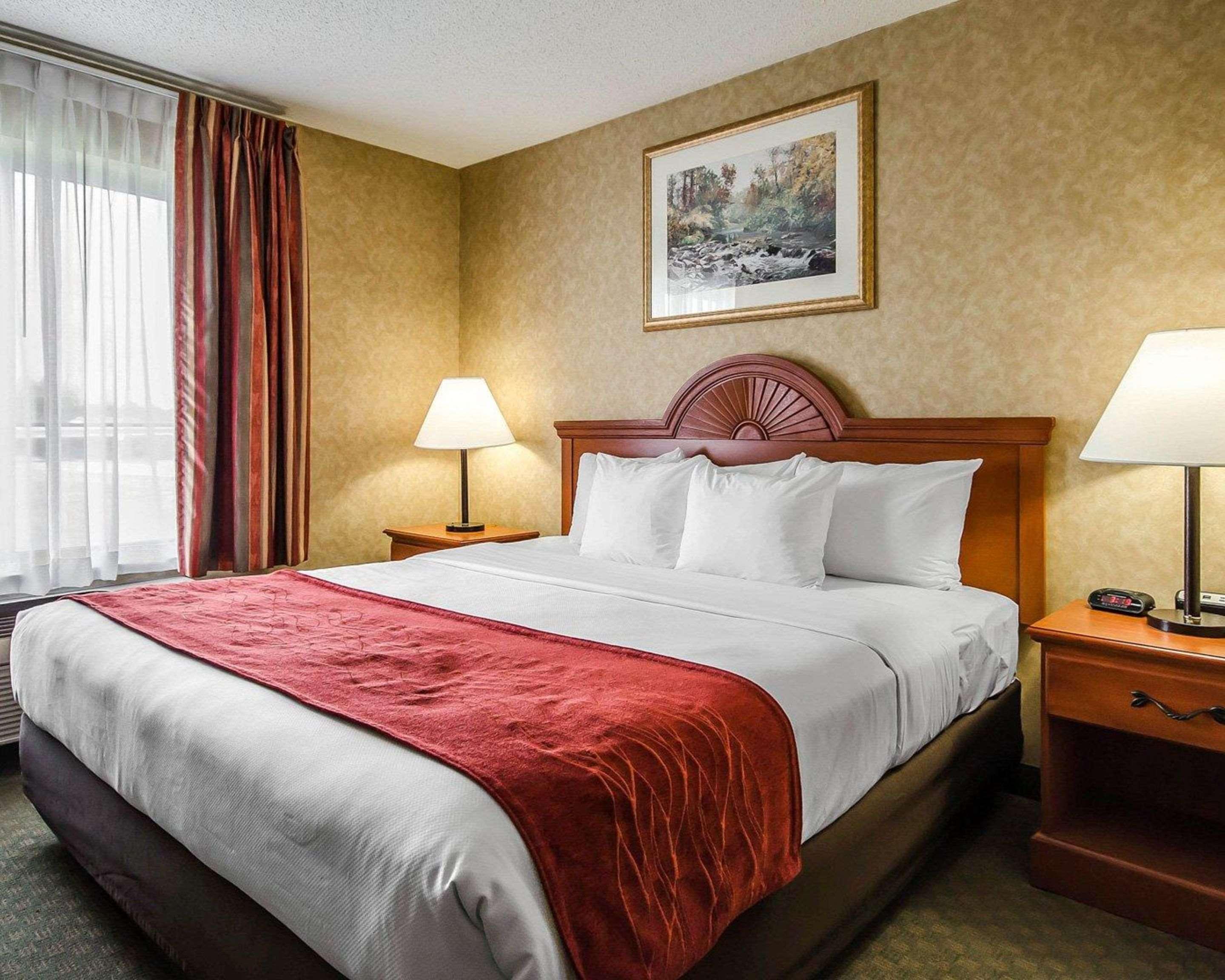 Quality Inn & Suites Rockport-Owensboro North Gold Award Winner Exterior photo