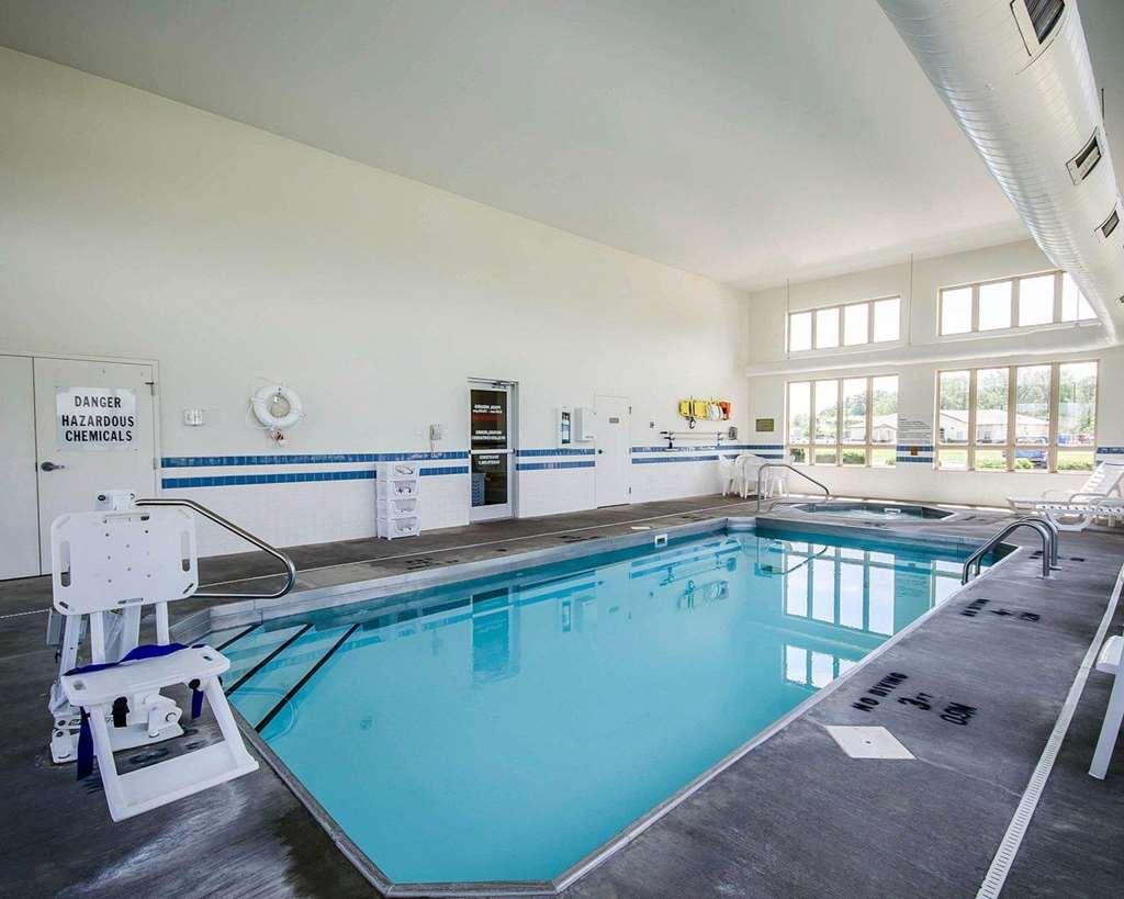 Quality Inn & Suites Rockport-Owensboro North Gold Award Winner Facilities photo