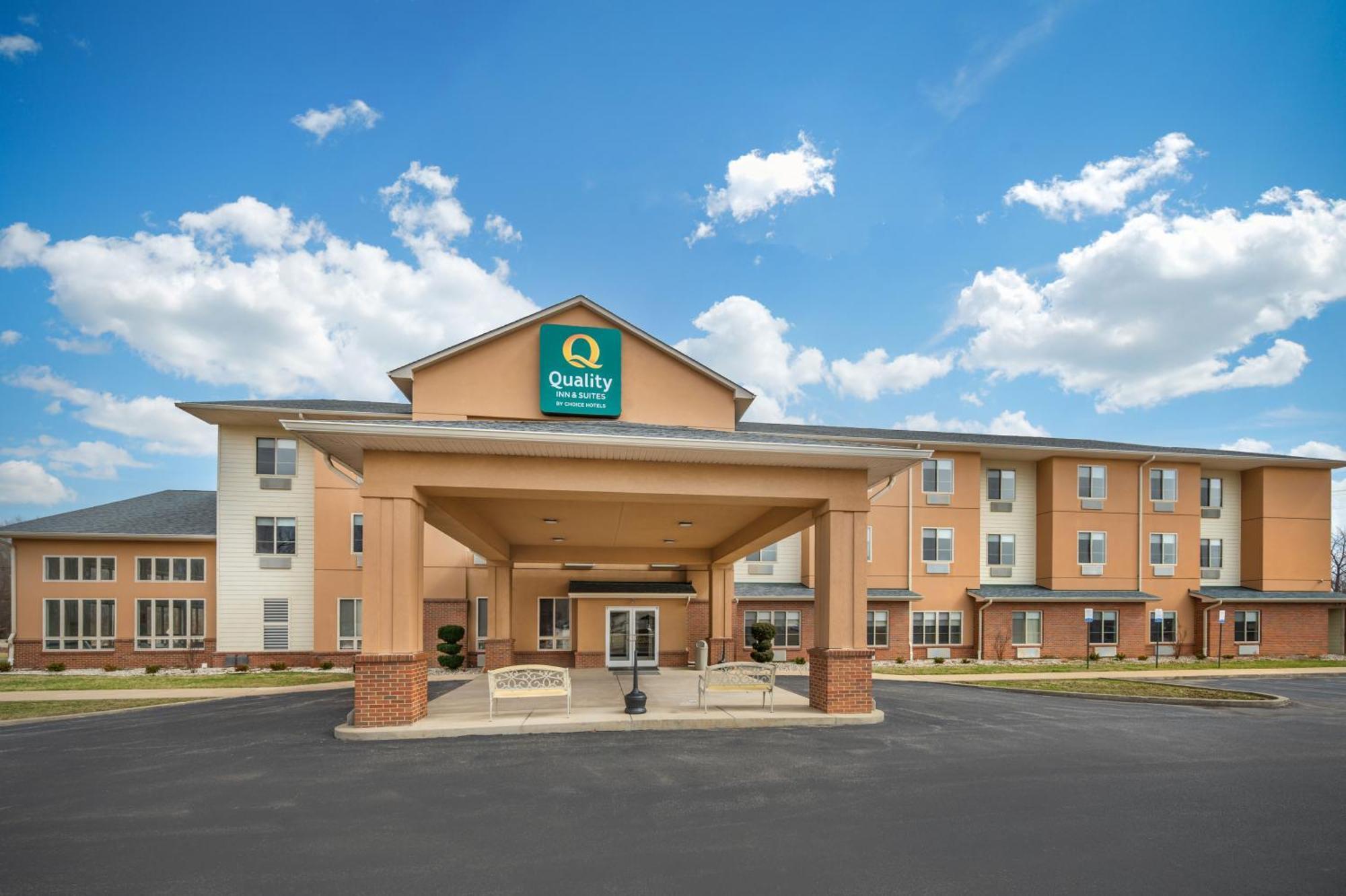 Quality Inn & Suites Rockport-Owensboro North Gold Award Winner Exterior photo