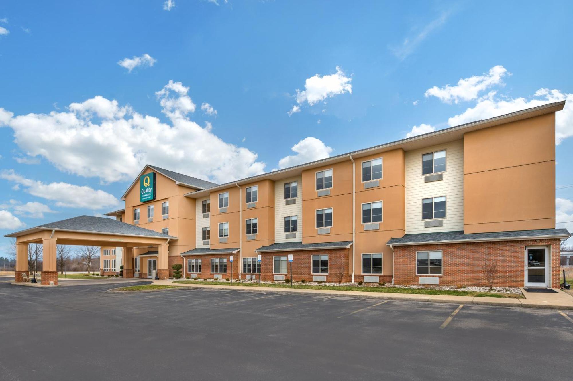 Quality Inn & Suites Rockport-Owensboro North Gold Award Winner Exterior photo